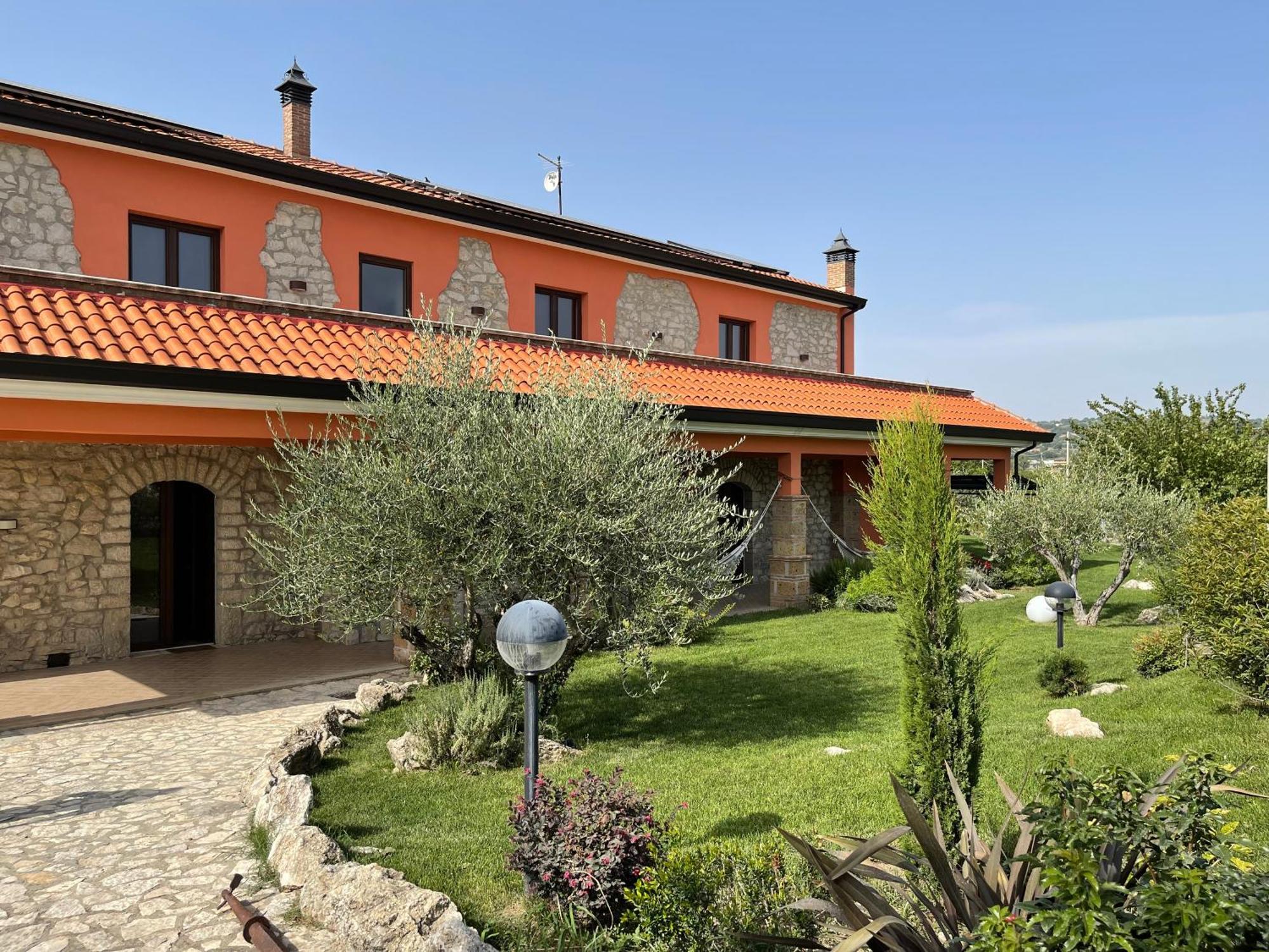 Azienda Agricola Ponterotto Mirabella Eclano Eksteriør billede