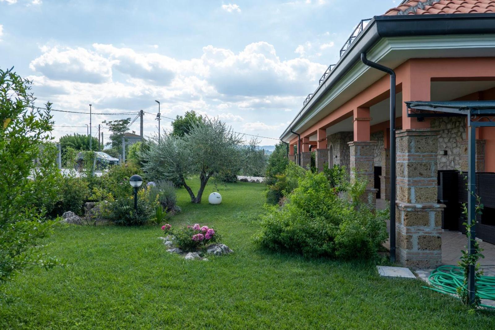 Azienda Agricola Ponterotto Mirabella Eclano Eksteriør billede